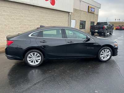 2024 Chevrolet Malibu, $19944. Photo 10