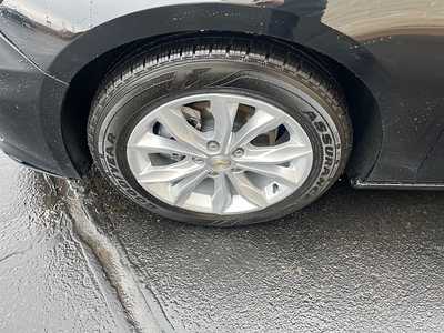 2024 Chevrolet Malibu, $19944. Photo 12