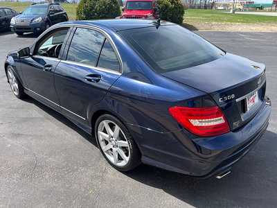 2014 Mercedes-Benz C-Class, $8390. Photo 5