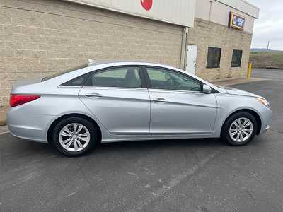2012 Hyundai Sonata, $7490. Photo 8