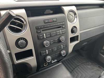 2011 Ford F150 Crew Cab, $9850. Photo 11