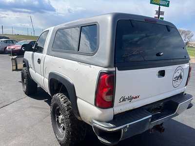 2002 Chevrolet 2500 Crew Cab, $13860. Photo 5
