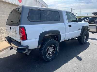 2002 Chevrolet 2500 Crew Cab, $13860. Photo 6