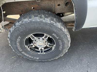 2002 Chevrolet 2500 Crew Cab, $13860. Photo 9