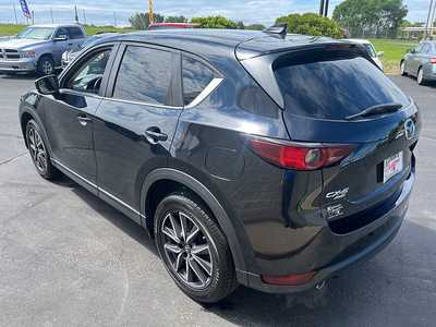 2018 Mazda CX-5, $11340. Photo 5