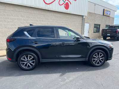 2018 Mazda CX-5, $11340. Photo 8