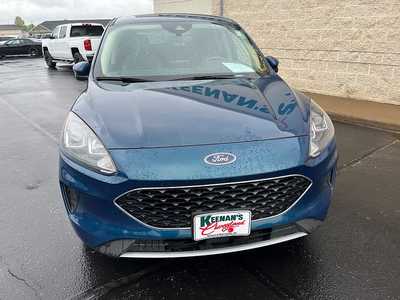 2020 Ford Escape, $14965. Photo 2
