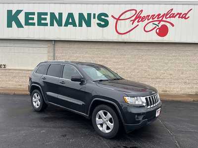 2011 Jeep Grand Cherokee, $7850. Photo 1