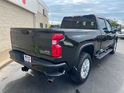 2020 Chevrolet 2500 Crew Cab, $47980. Photo 8