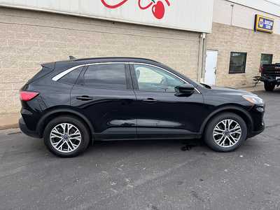 2021 Ford Escape, $19645. Photo 5
