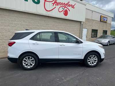 2019 Chevrolet Equinox, $15660. Photo 7