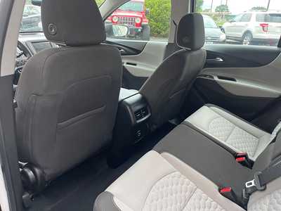 2019 Chevrolet Equinox, $17650. Photo 11