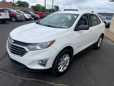 2019 Chevrolet Equinox, $15995. Photo 3