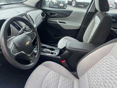 2019 Chevrolet Equinox, $15995. Photo 6