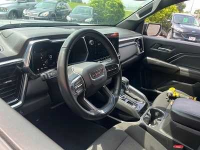 2023 GMC Canyon Crew Cab, $37588. Photo 12