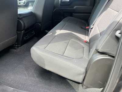 2020 Chevrolet 1500 Crew Cab, $33775. Photo 9
