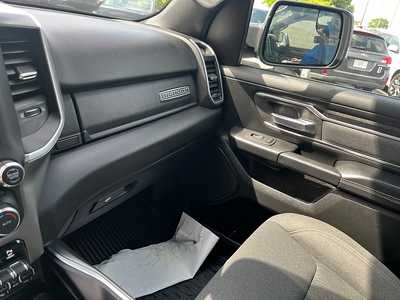 2019 RAM 1500 Crew Cab, $31945. Photo 11