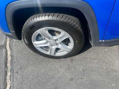 2023 Jeep Compass, $19940. Photo 11