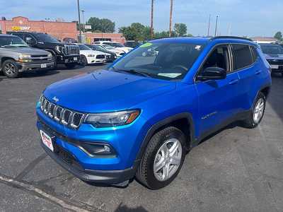 2023 Jeep Compass, $19940. Photo 4