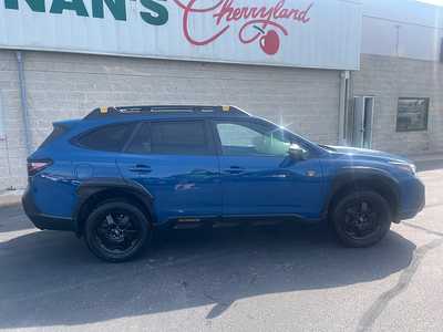2022 Subaru Outback, $21970. Photo 8