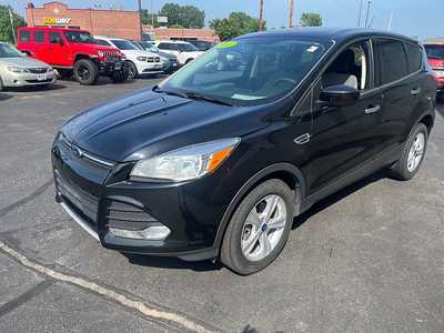 2014 Ford Escape, $9875. Photo 4