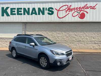 2019 Subaru Outback, $0. Photo 1