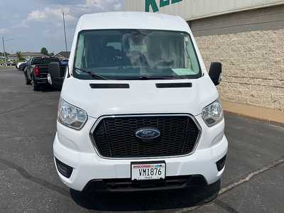 2021 Ford Transit Passenger, $33650. Photo 3