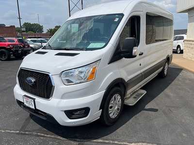 2021 Ford Transit Passenger, $33650. Photo 4