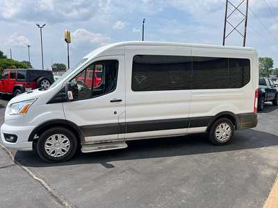 2021 Ford Transit Passenger, $33650. Photo 5