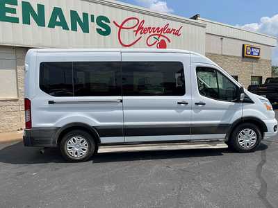2021 Ford Transit Passenger, $33650. Photo 8