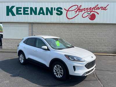 2020 Ford Escape, $18875. Photo 1