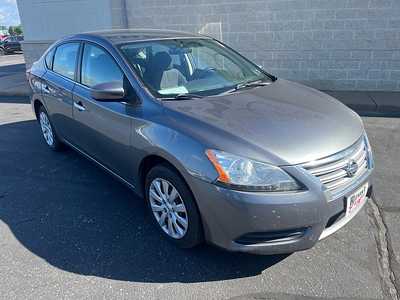 2015 Nissan Sentra, $5890. Photo 2