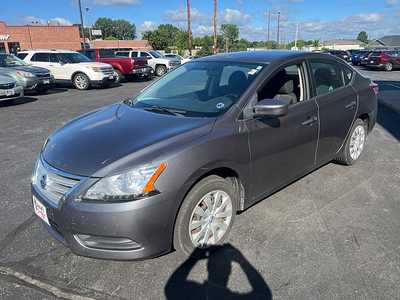 2015 Nissan Sentra, $5890. Photo 4