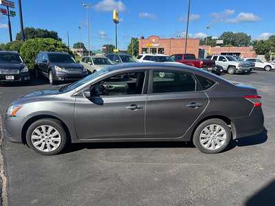 2015 Nissan Sentra, $5890. Photo 7