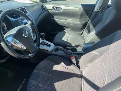 2015 Nissan Sentra, $5890. Photo 8