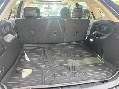 2018 Ford Edge, $18499. Photo 12