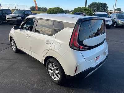 2024 Kia Soul, $18555. Photo 6