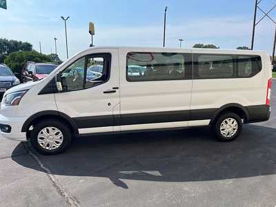 2023 Ford Transit-350, $40887. Photo 5