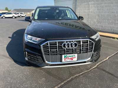 2020 Audi Q7, $18344. Photo 3