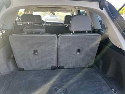 2020 Audi Q7, $18344. Photo 9