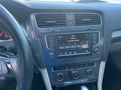 2017 Volkswagen Golf, $14830. Photo 11