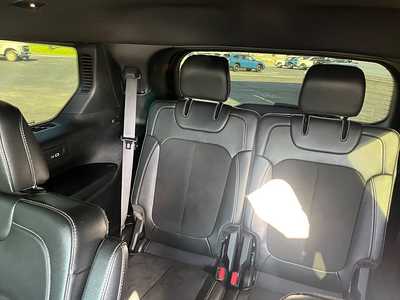 2022 Jeep Grand Cherokee L, $27644. Photo 12