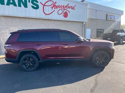 2022 Jeep Grand Cherokee L, $27644. Photo 8