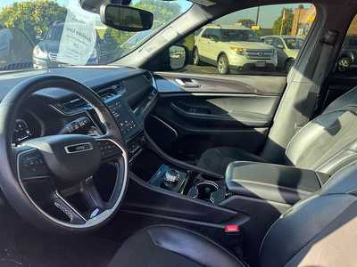 2022 Jeep Grand Cherokee L, $27644. Photo 9