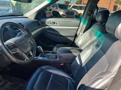 2017 Ford Explorer, $12890. Photo 11