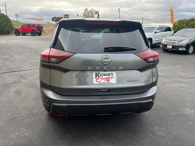 2024 Nissan Rogue, $21955. Photo 6