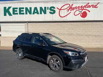 2020 Subaru Outback, $22980. Photo 1