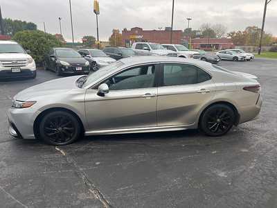 2021 Toyota Camry, $23540. Photo 9