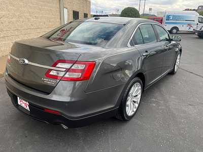 2016 Ford Taurus, $9645. Photo 10