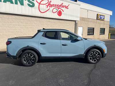 2022 Hyundai Santa Cruz, $22778. Photo 11